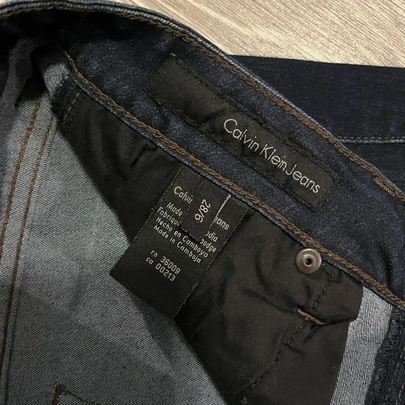 Calvin Klein Jeans Men's Dark Blue Slim Straight - Picture 3 of 3